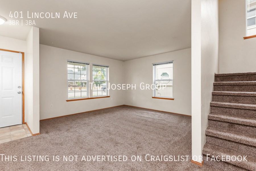 401 Lincoln Ave - Photo 3 of 35