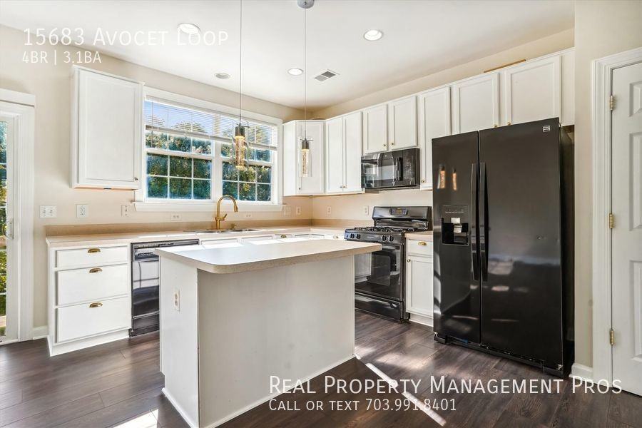 15683 Avocet Loop - Photo 2 of 37