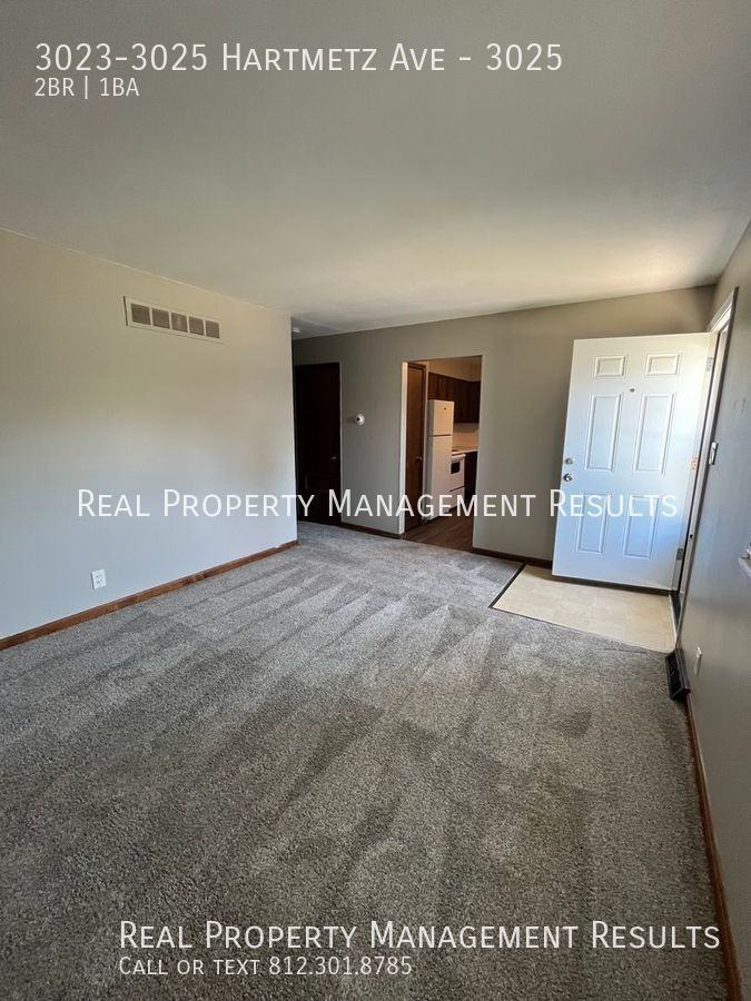 3023 Hartmetz Ave #3025 - Photo 3 of 10