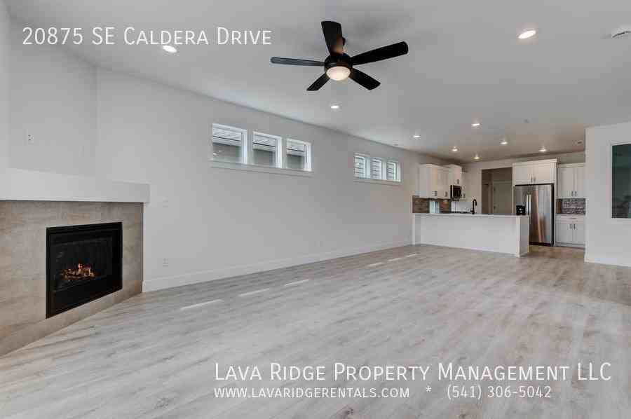 20875 Se Caldera Dr - Photo 3 of 50