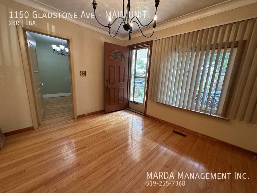 1150 Gladstone Ave - Photo 4 of 16