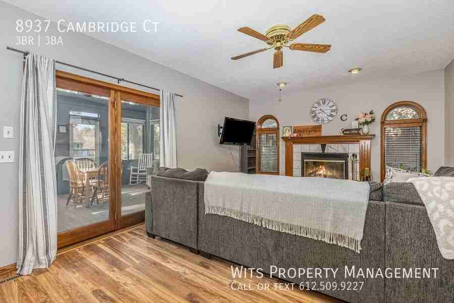 8937 Cambridge Ct - Photo 2 of 26