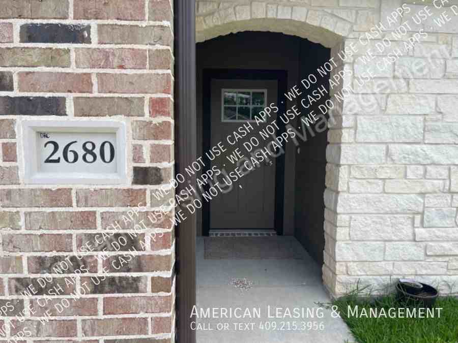 2680 Saint Helena St - Photo 2 of 19