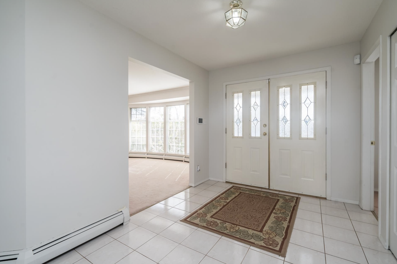 8358 143 Street - Photo 2 of 29