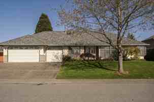featured image of 8358 143 Street