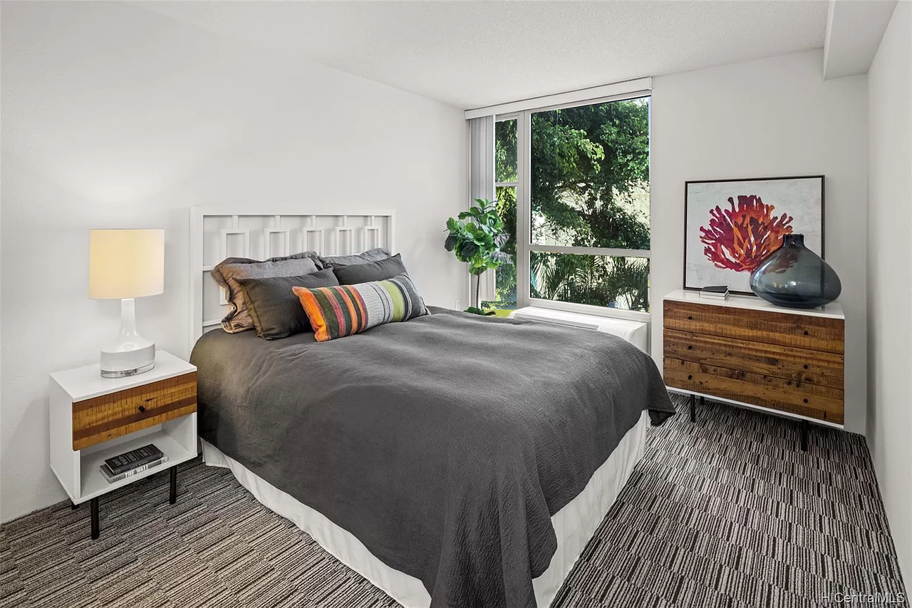 7000 Hawaii Kai Dr #3308 - Photo 2 of 10