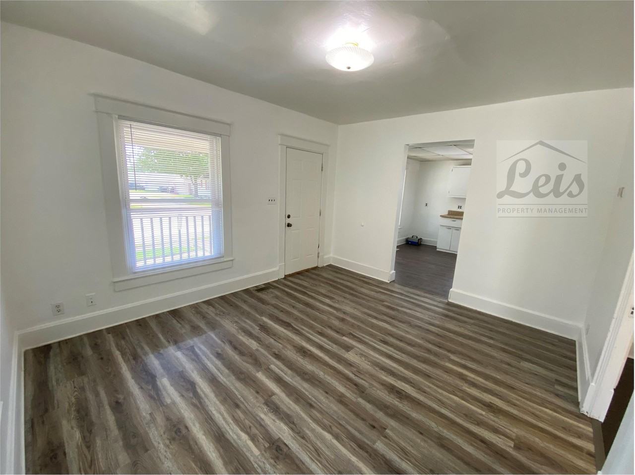 213 Morton Street - Photo 2 of 19