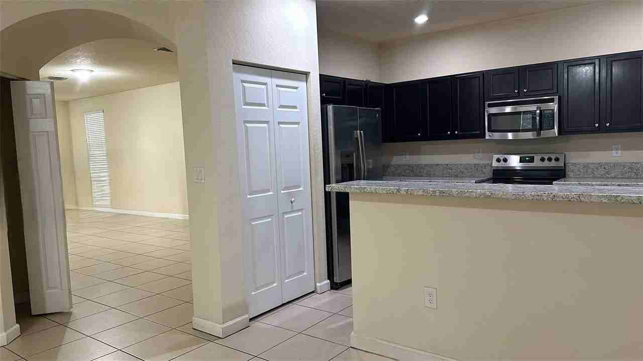 3546 W 86th Ter - Photo 2 of 8