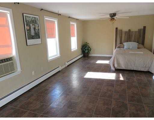 18 Nottingham Rd #18 - Photo 3 of 7