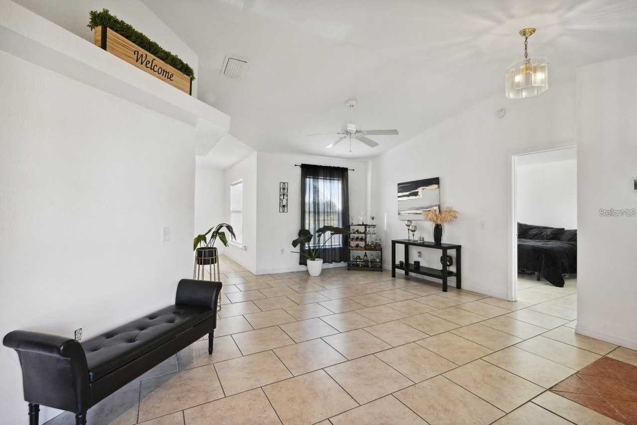 522 Partridge Dr - Photo 5 of 19