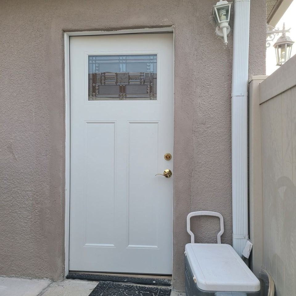 663 Sullivan St - Photo 6 of 6