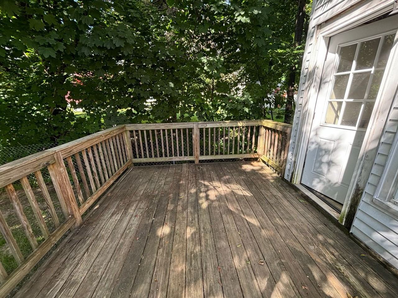 31 Boutelle Ave - Photo 2 of 18