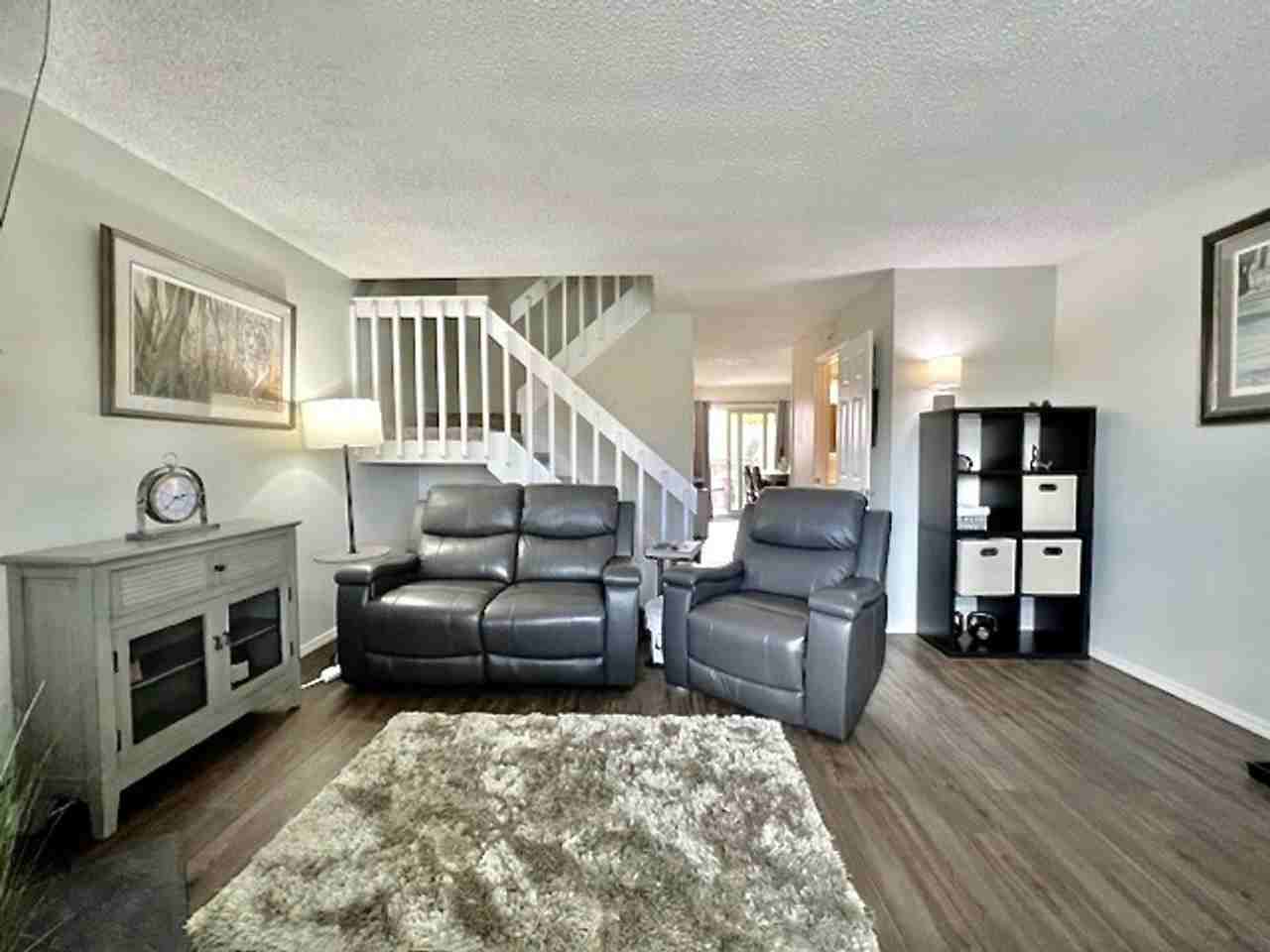 6838 Ravencrest Dr - Photo 6 of 45