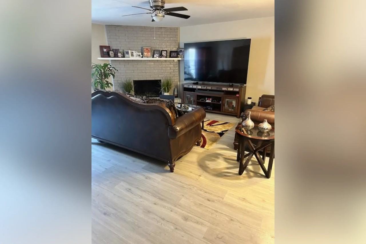 2236 Chase Ct - Photo 3 of 17