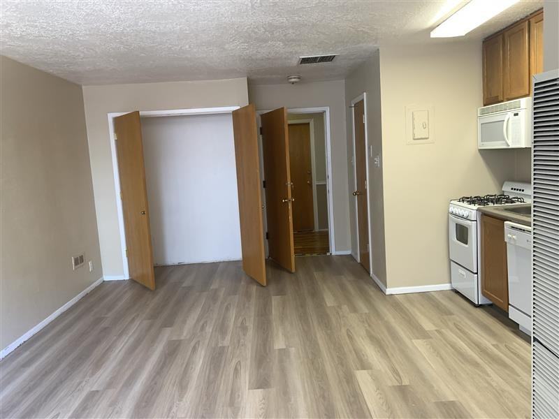 1520 Girard Blvd Ne - Photo 2 of 27