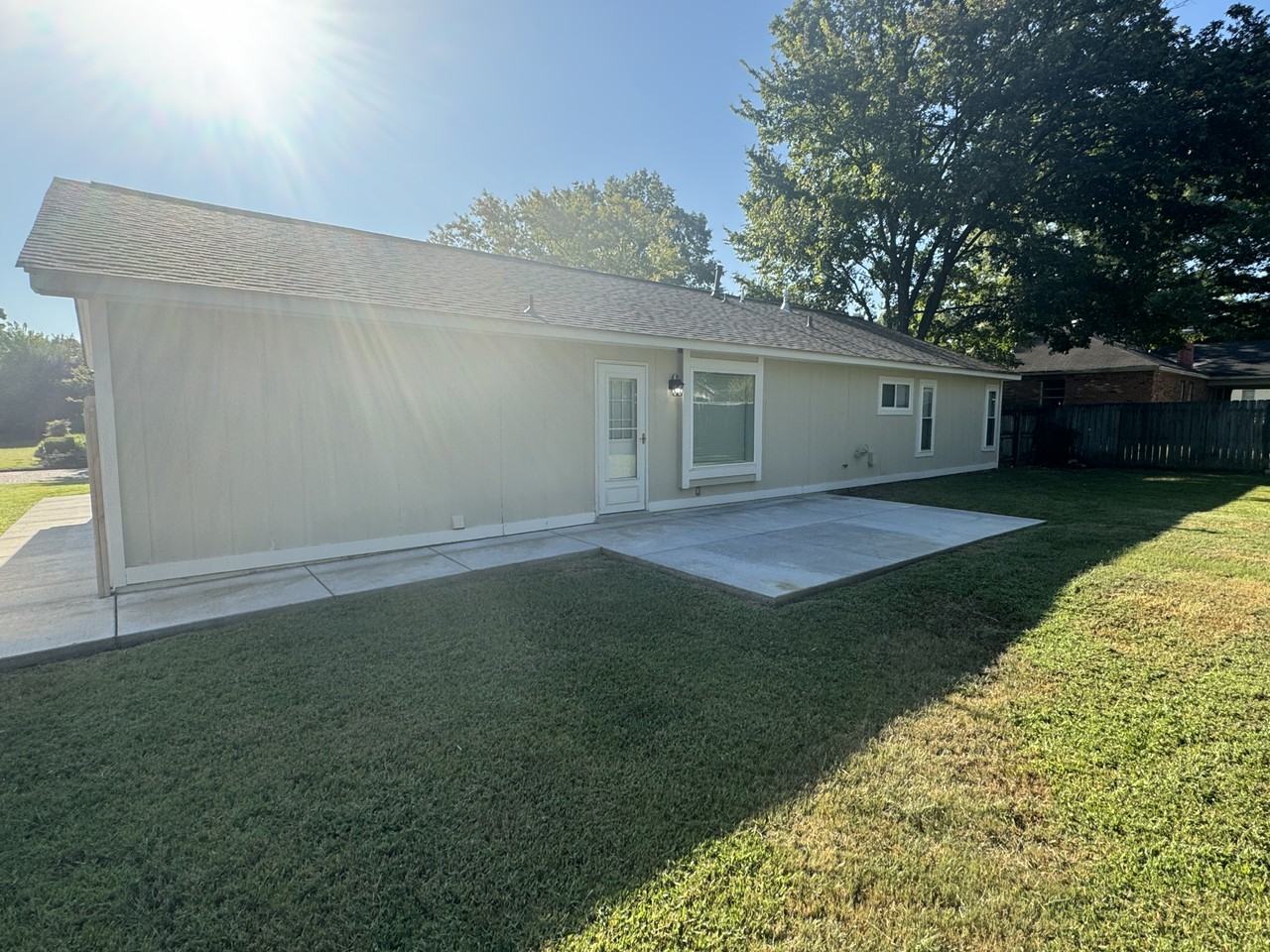 887 Quail Chase Ln - Photo 3 of 13