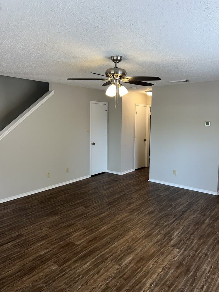 6931 Waterfall Pass - Photo 5 of 19