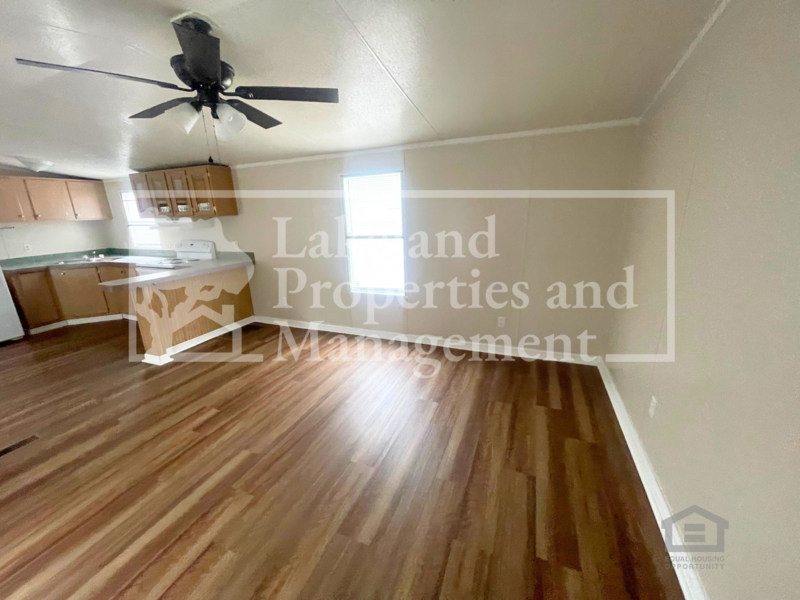 340 S Hankin Rd - Photo 4 of 14