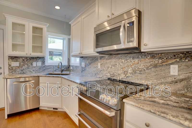 1127 E Indiana Ave - Photo 3 of 31