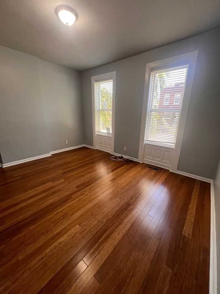 3011 Texas Ave - Photo 2 of 16