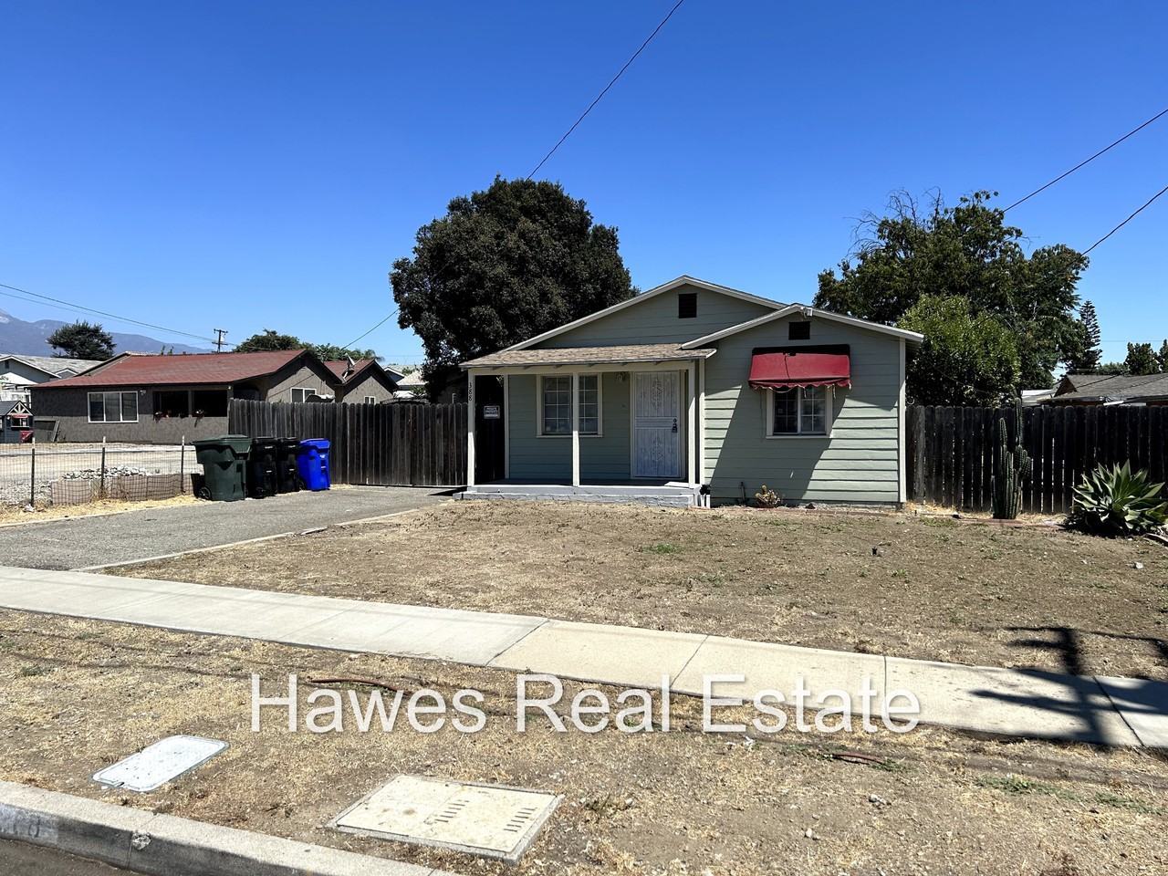 388 Drake Ave - Photo 2 of 17