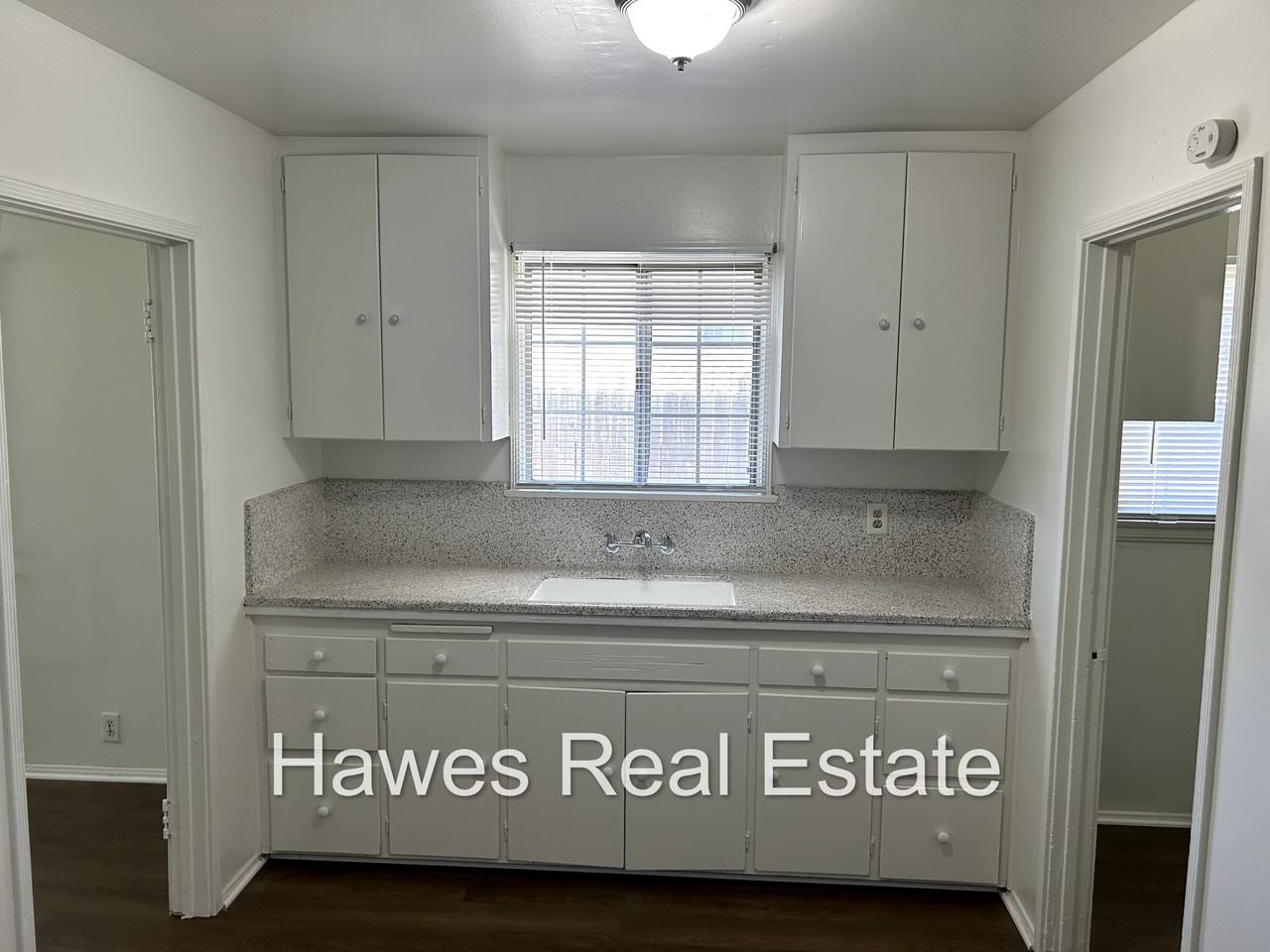 388 Drake Ave - Photo 5 of 17