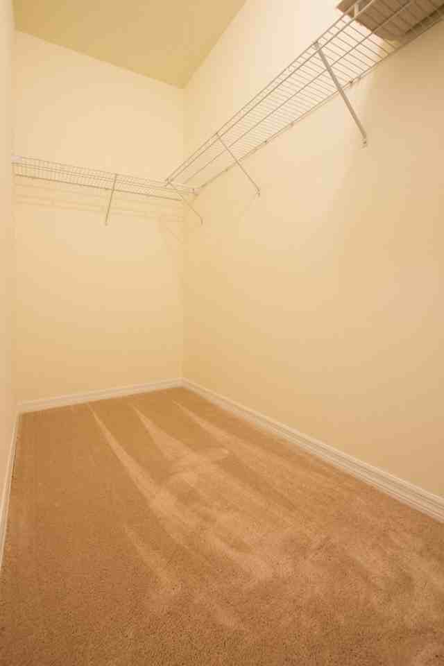 4100 Nw 25th Ter - Photo 7 of 12