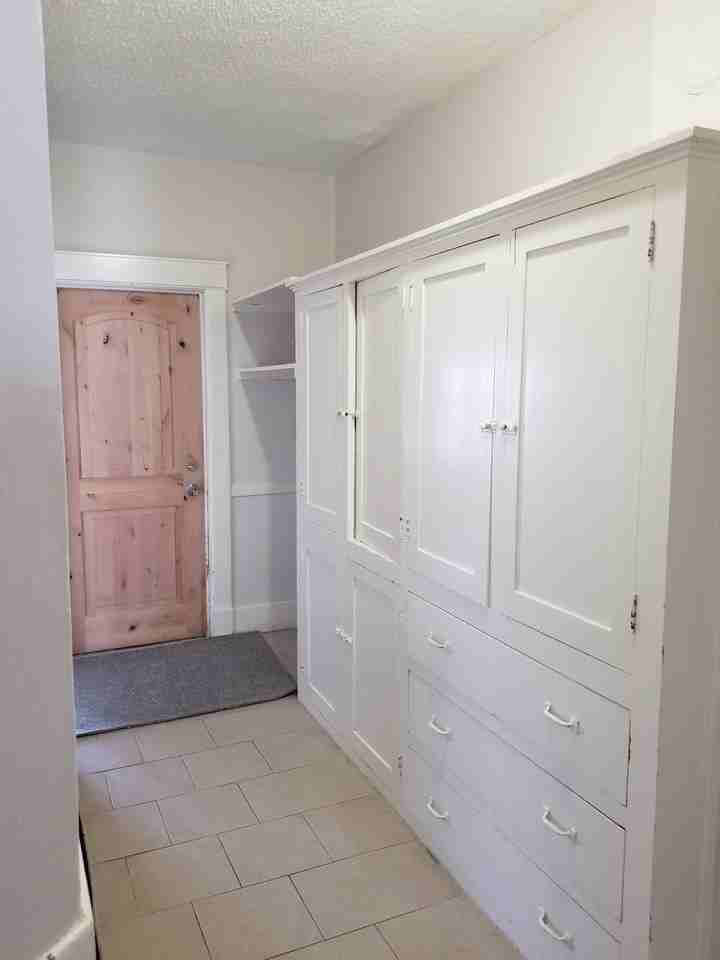 532-546 S 3Rd St W - Photo 2 of 10