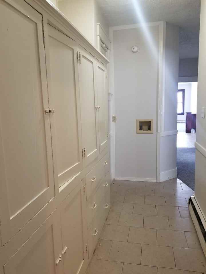 532-546 S 3Rd St W - Photo 3 of 10