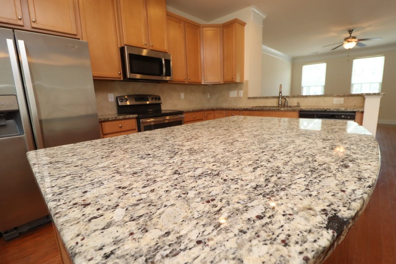 1177 Boxcar Way - Photo 5 of 39
