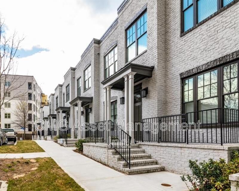 730 Taylor Ct Ne #5 - Photo 2 of 26