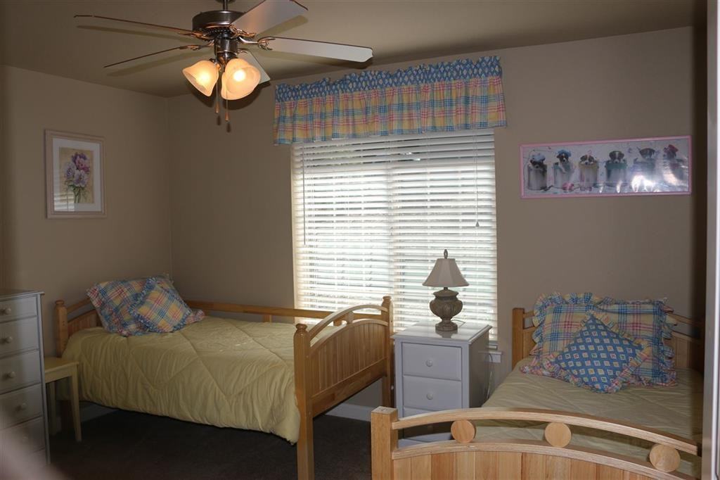 17305 Lake Shore Drive - Photo 5 of 12