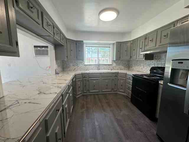 5034 Lake Shastina Dr - Photo 4 of 12