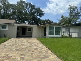 1147 La Salle St - Photo 1 of 1