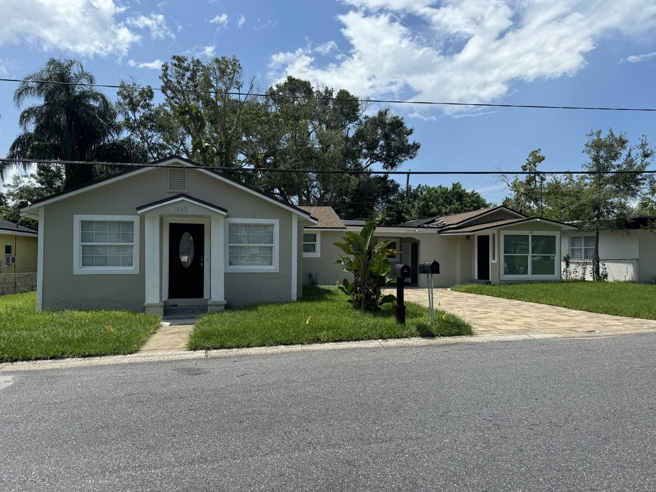 1147 La Salle St - Photo 2 of 11