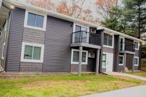 featured image of 1250 Kenwood Ave