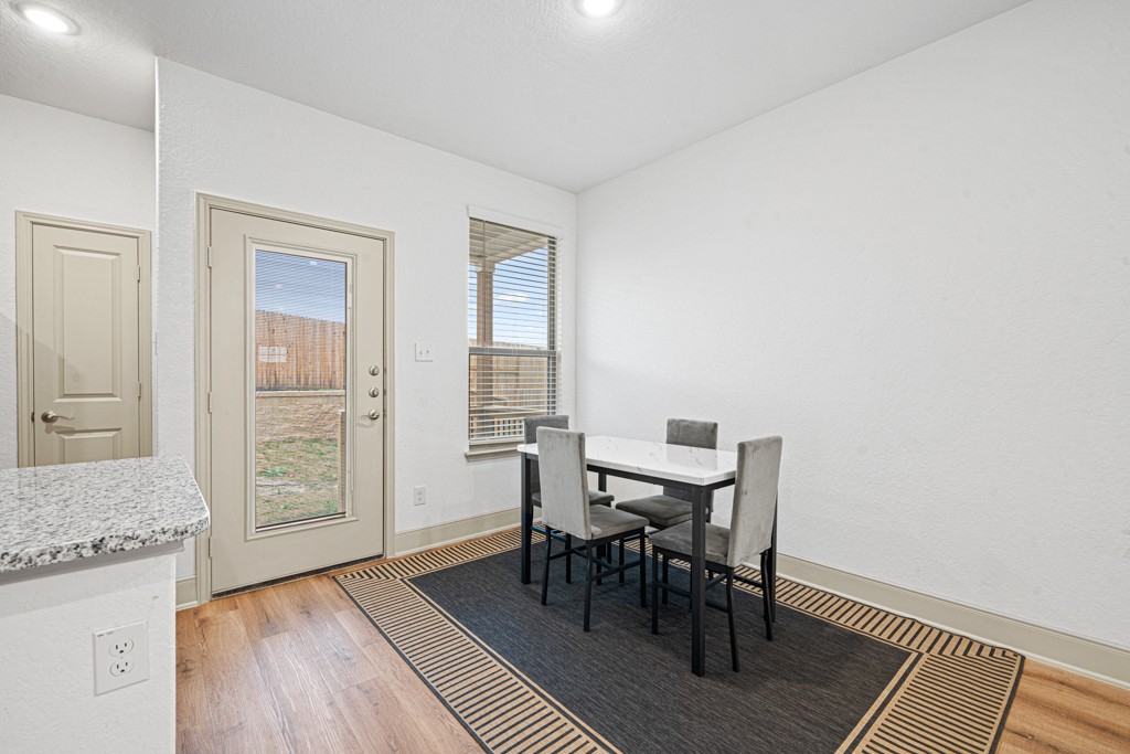 7516 Magnolia Village - Photo 2 of 21