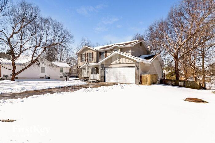 9 Cedar Glen Ct - Photo 2 of 15