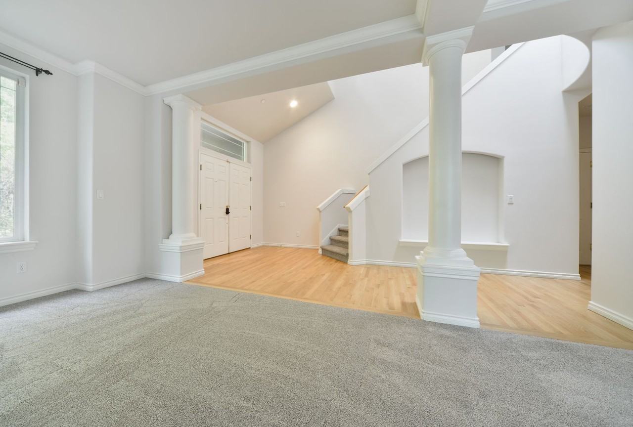 8428 Ne 147th Pl - Photo 6 of 50