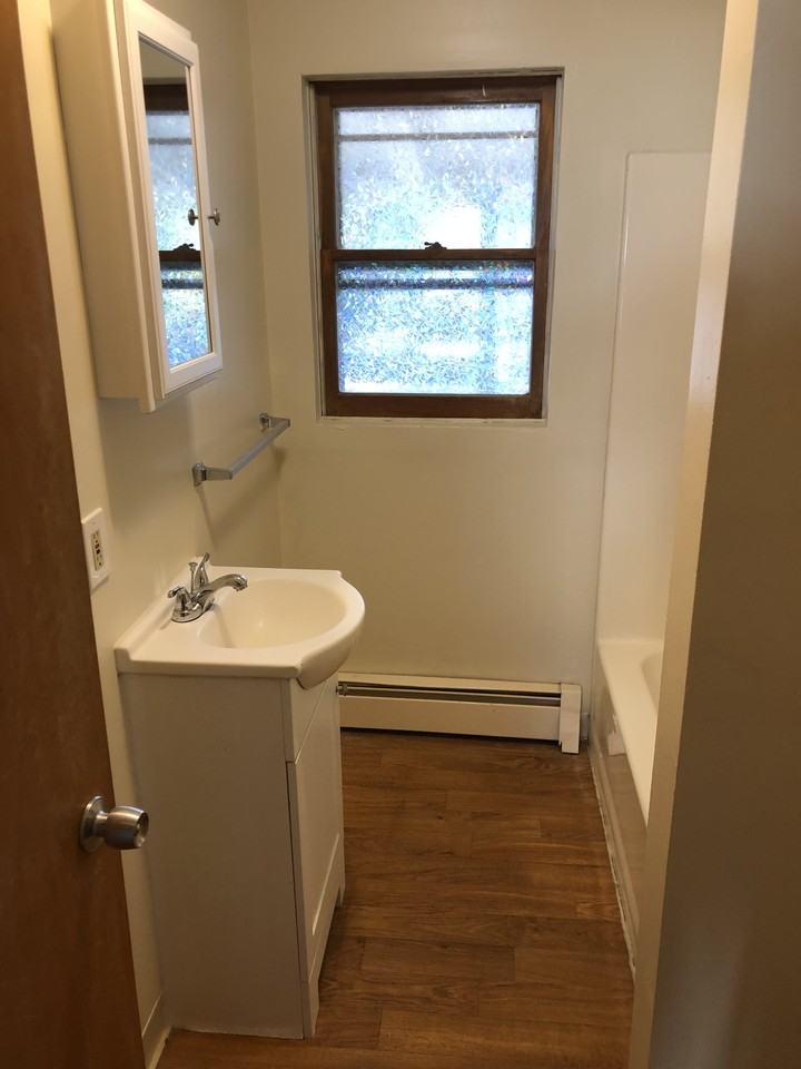 42 Spruce Street - Photo 3 of 8