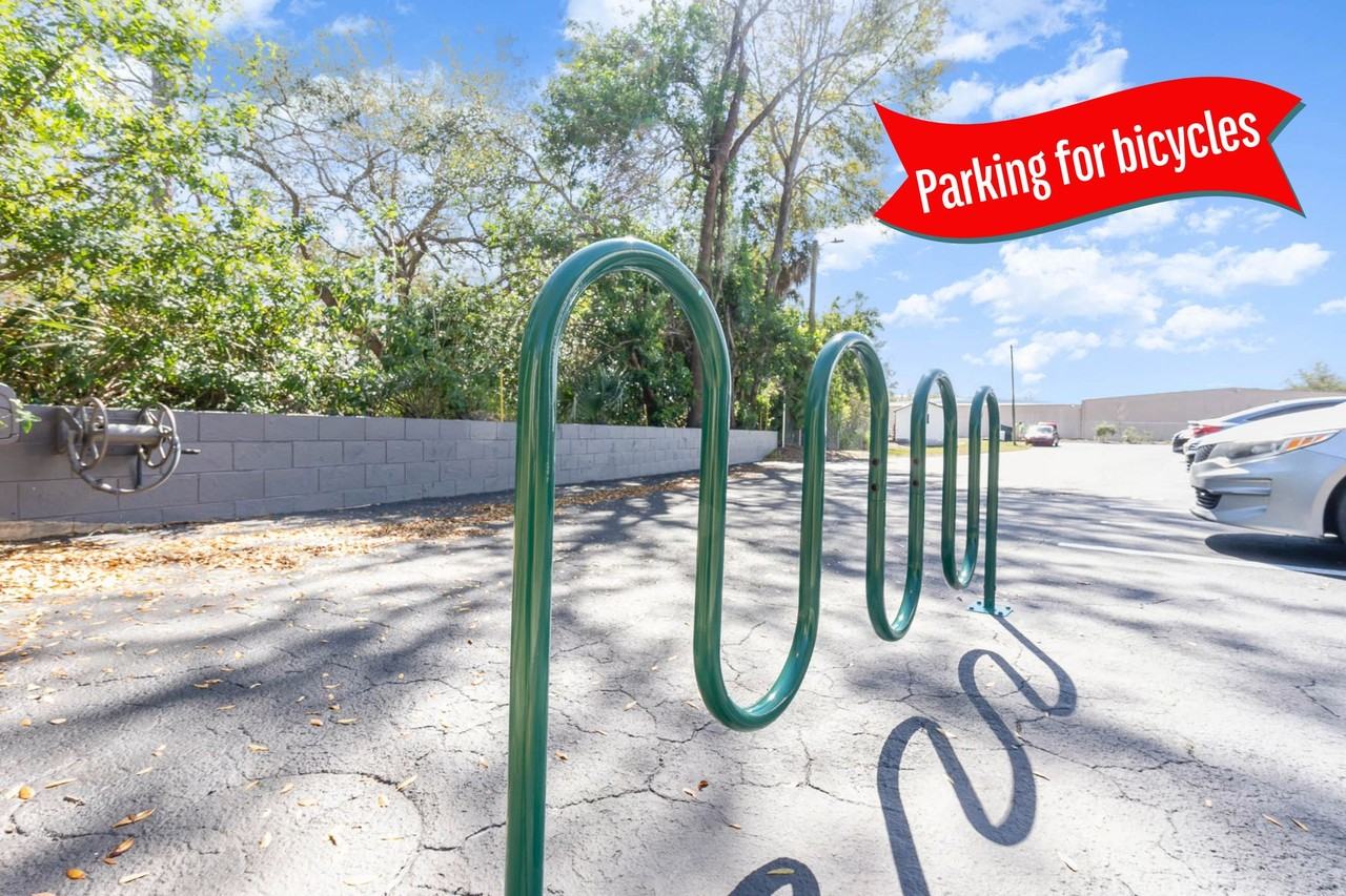 Aqua Apartment Homes - Photo 4 of 50