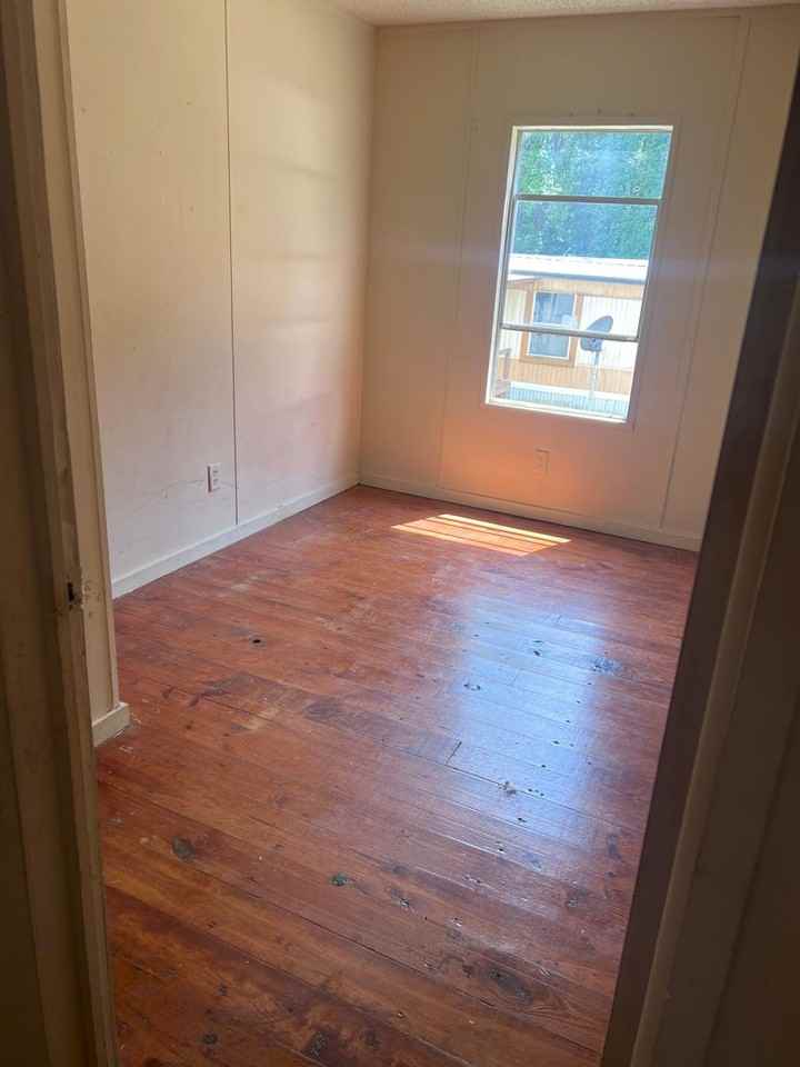 30020 Alisha Cir - Photo 2 of 16