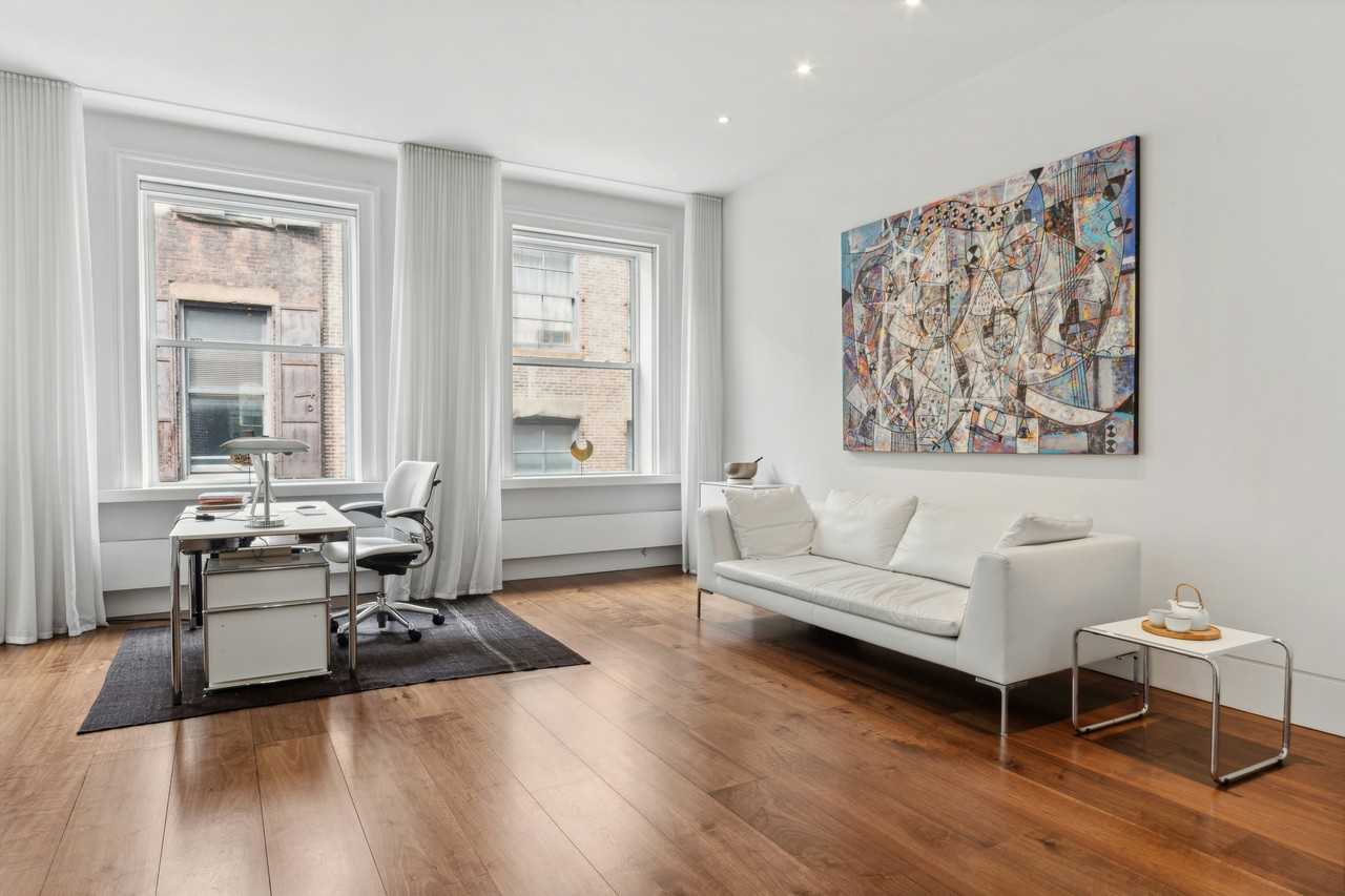 44 White St #4thFL - Photo 3 of 12