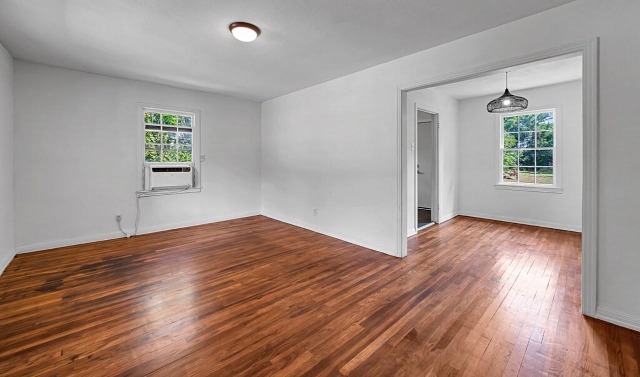 1414 Connally St - Photo 4 of 22