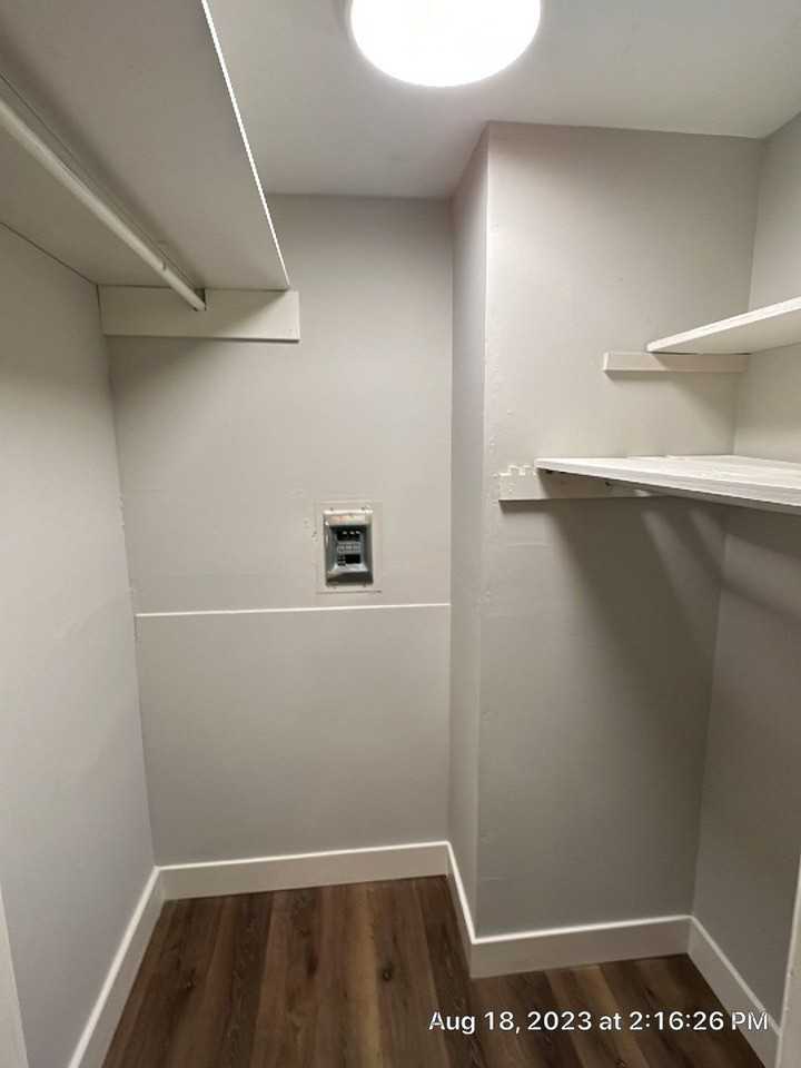 U of M Area~~ - Photo 7 of 13