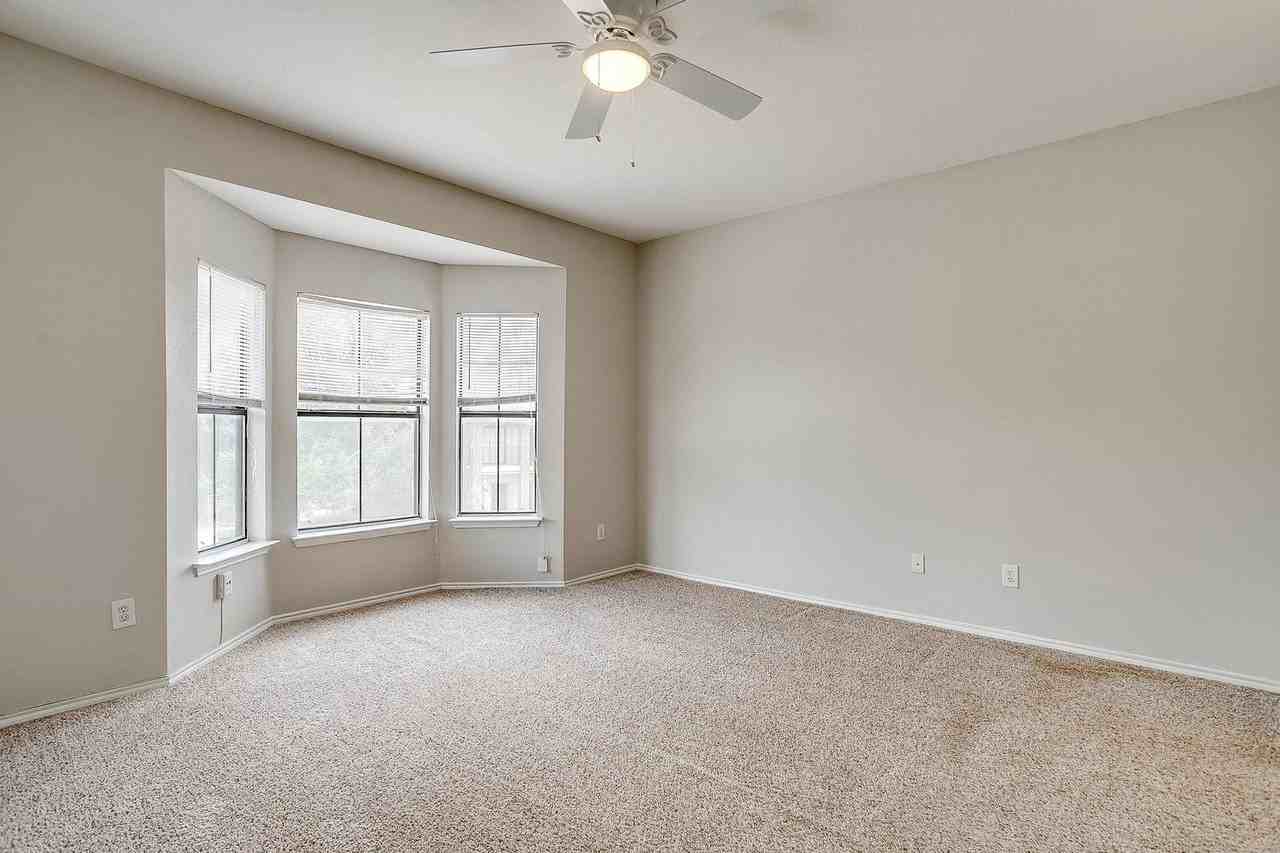3212 Donnelly Cir #502 - Photo 4 of 21