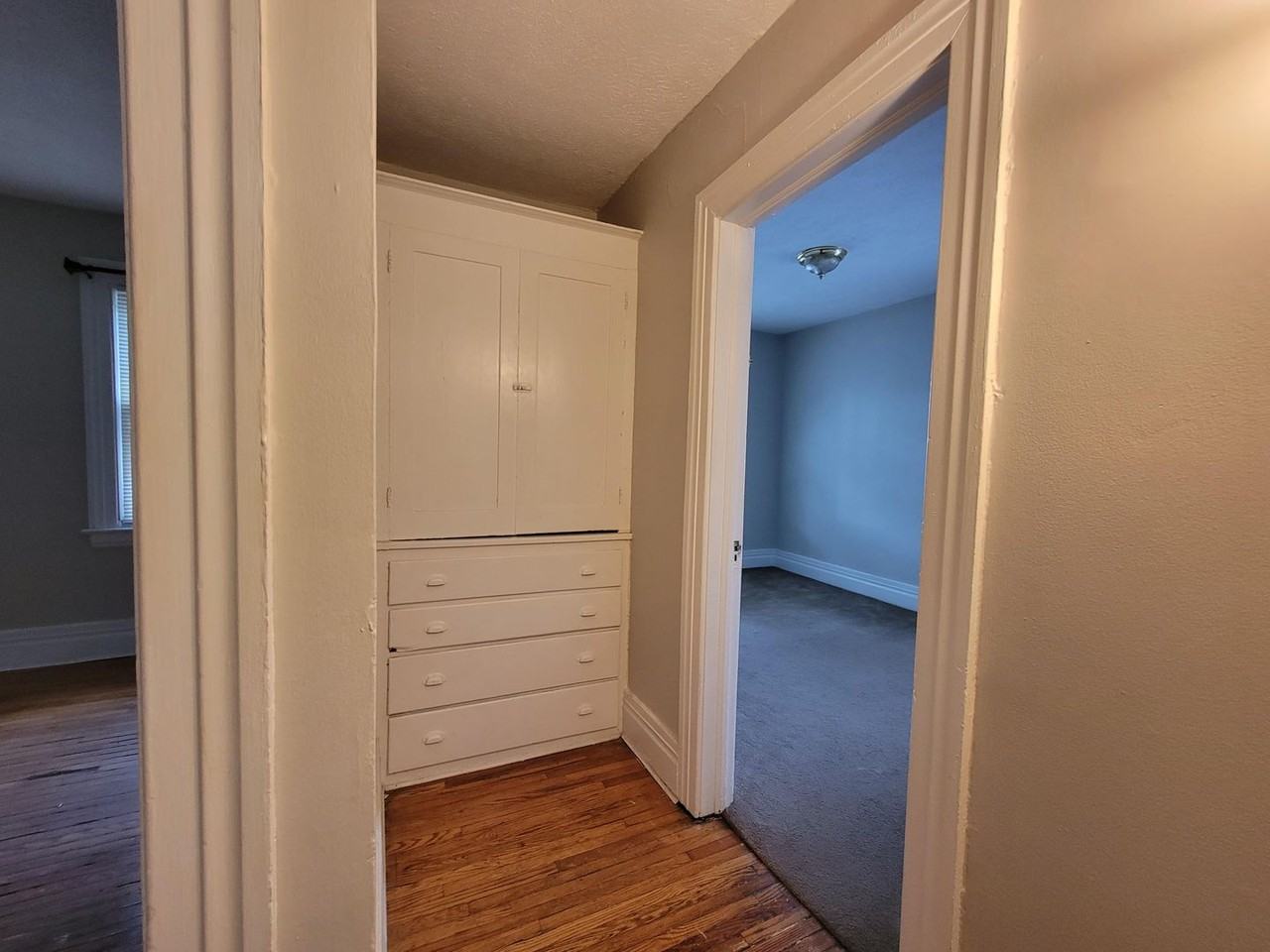 314 Park Avenue - Photo 3 of 12