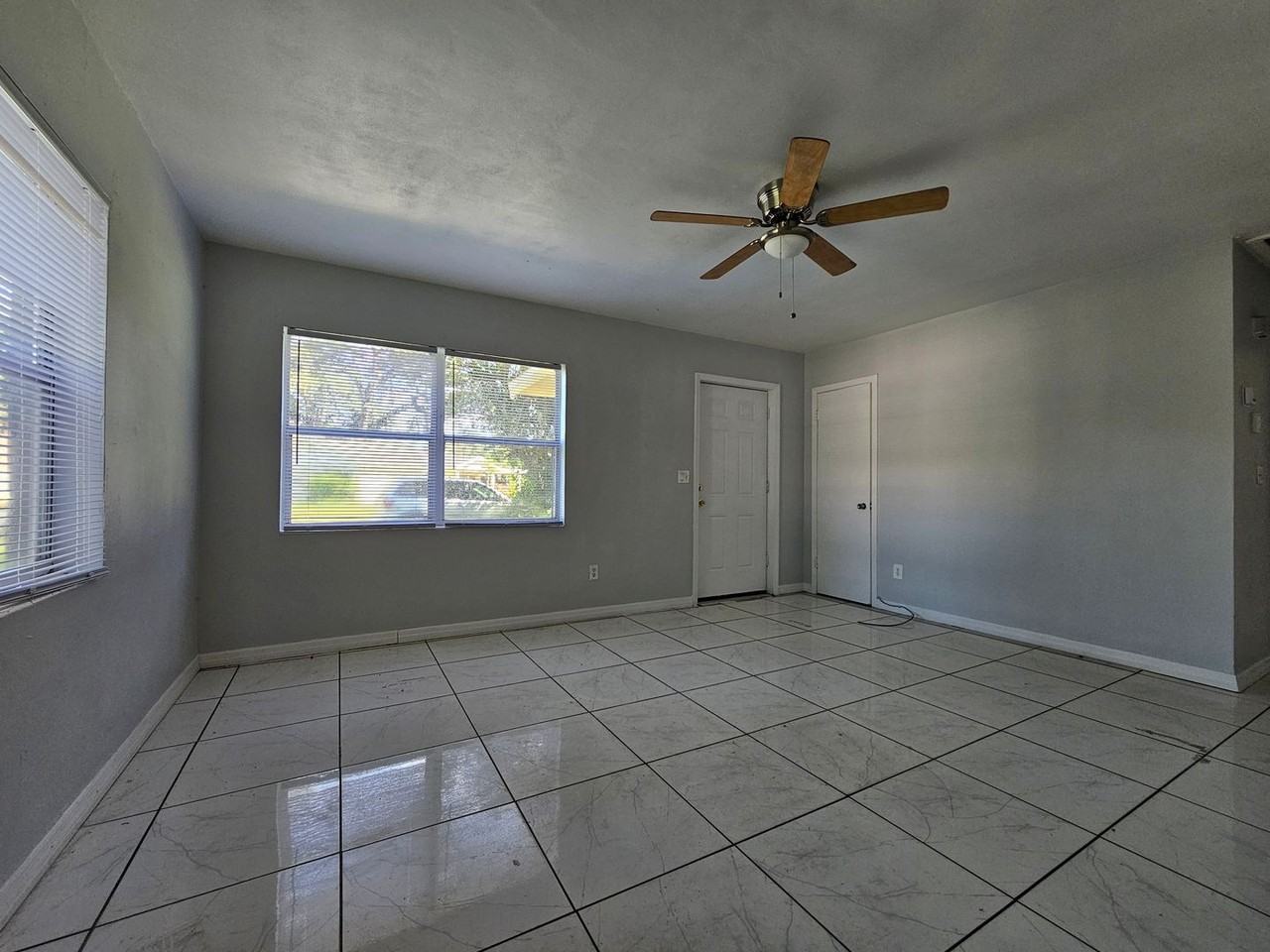 2721 Doyle Cir - Photo 7 of 27