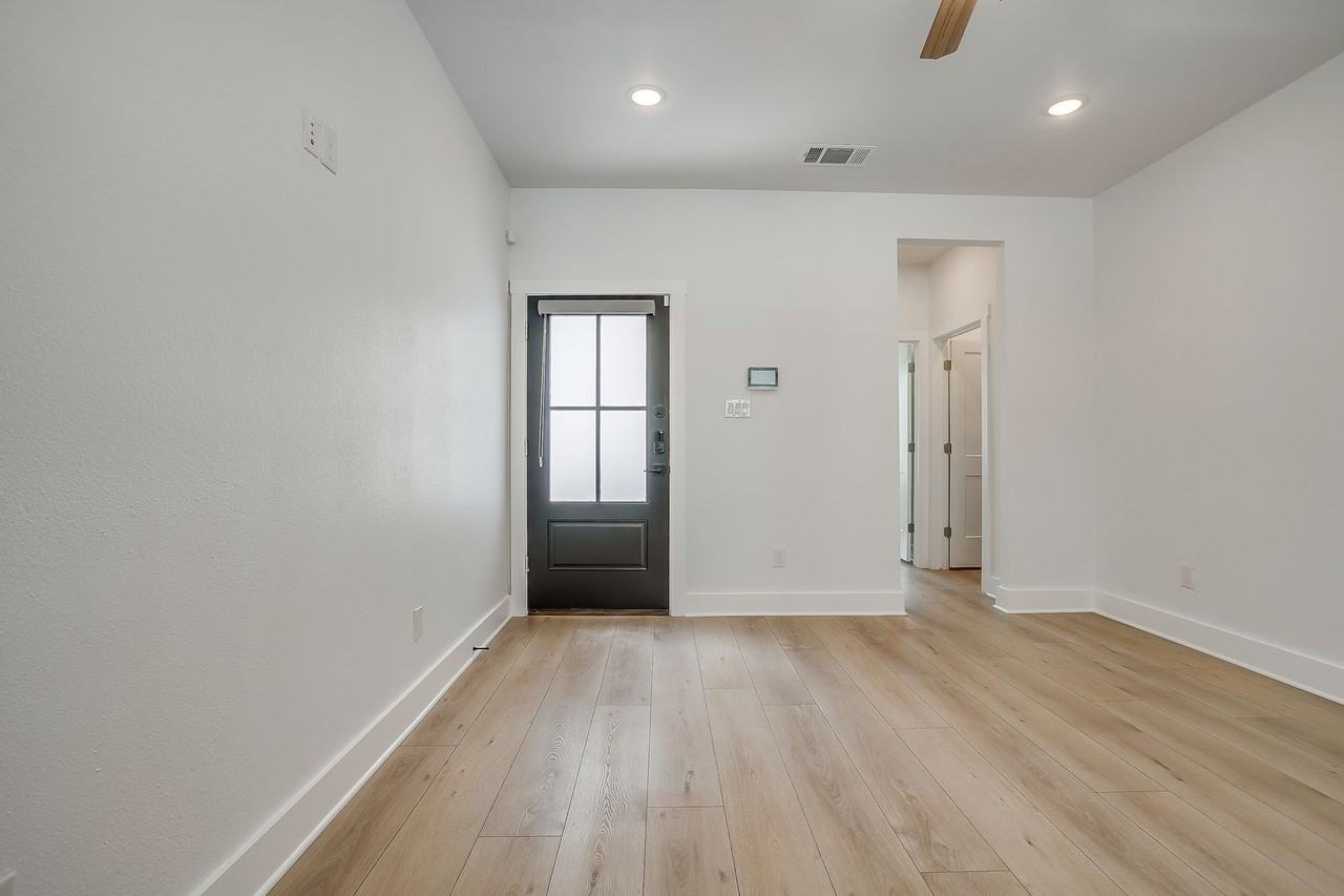 Forest Park 2811 - Photo 3 of 50