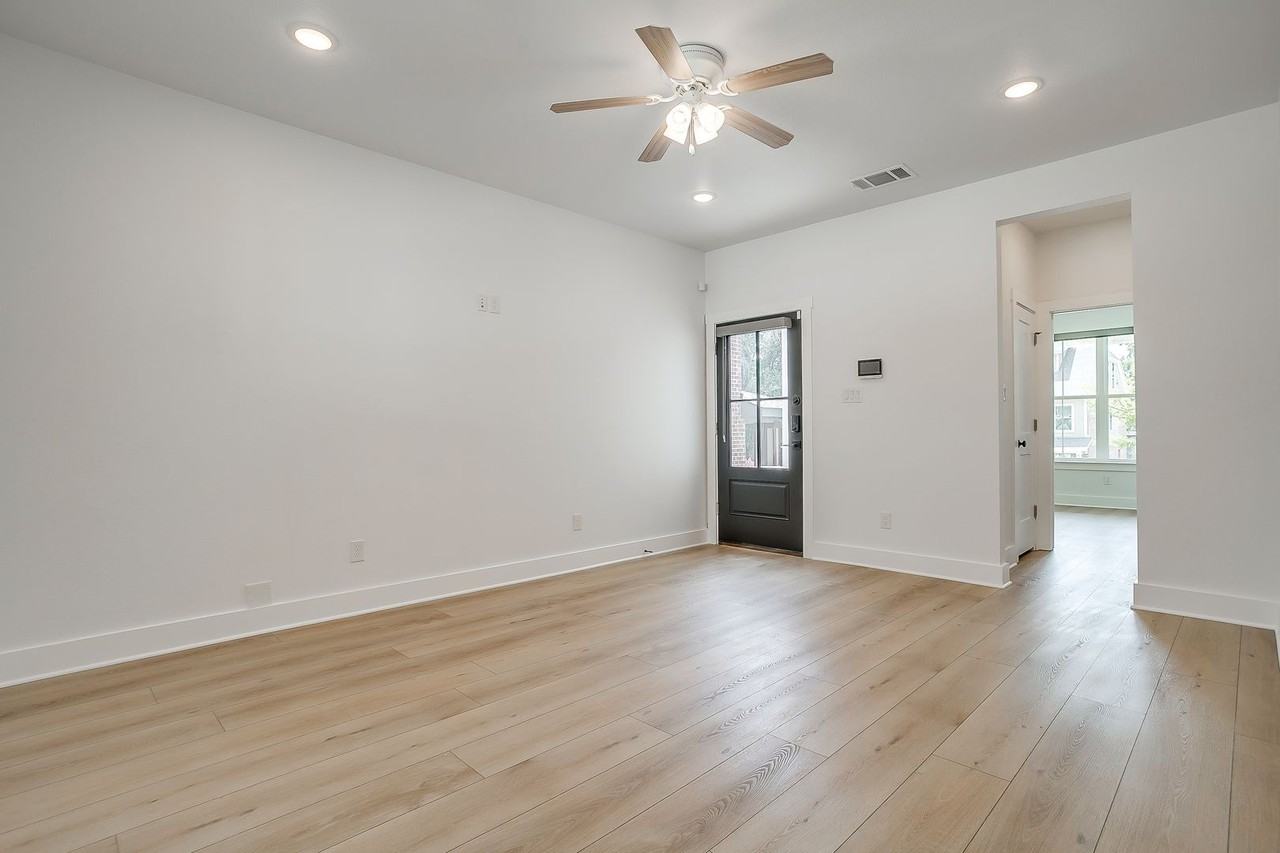 Forest Park 2811 - Photo 5 of 50